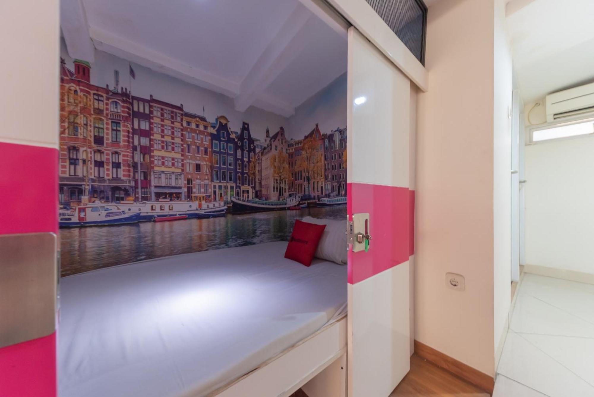 Reddoorz Hostel At Kiara Cozy Kircon Μπαντούνγκ Εξωτερικό φωτογραφία